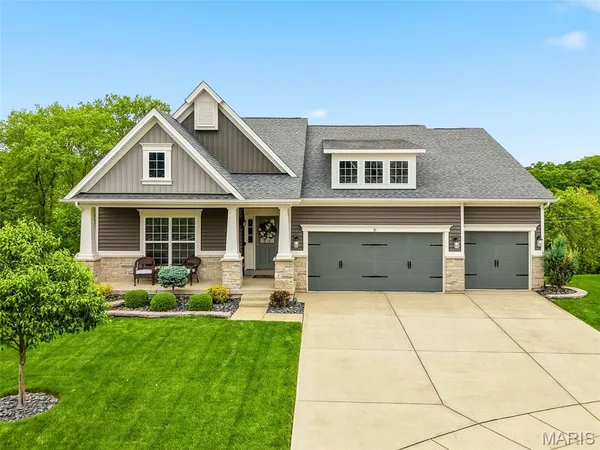 $600,000 | 31 Tarpan Circle, Wentzville, MO 63385