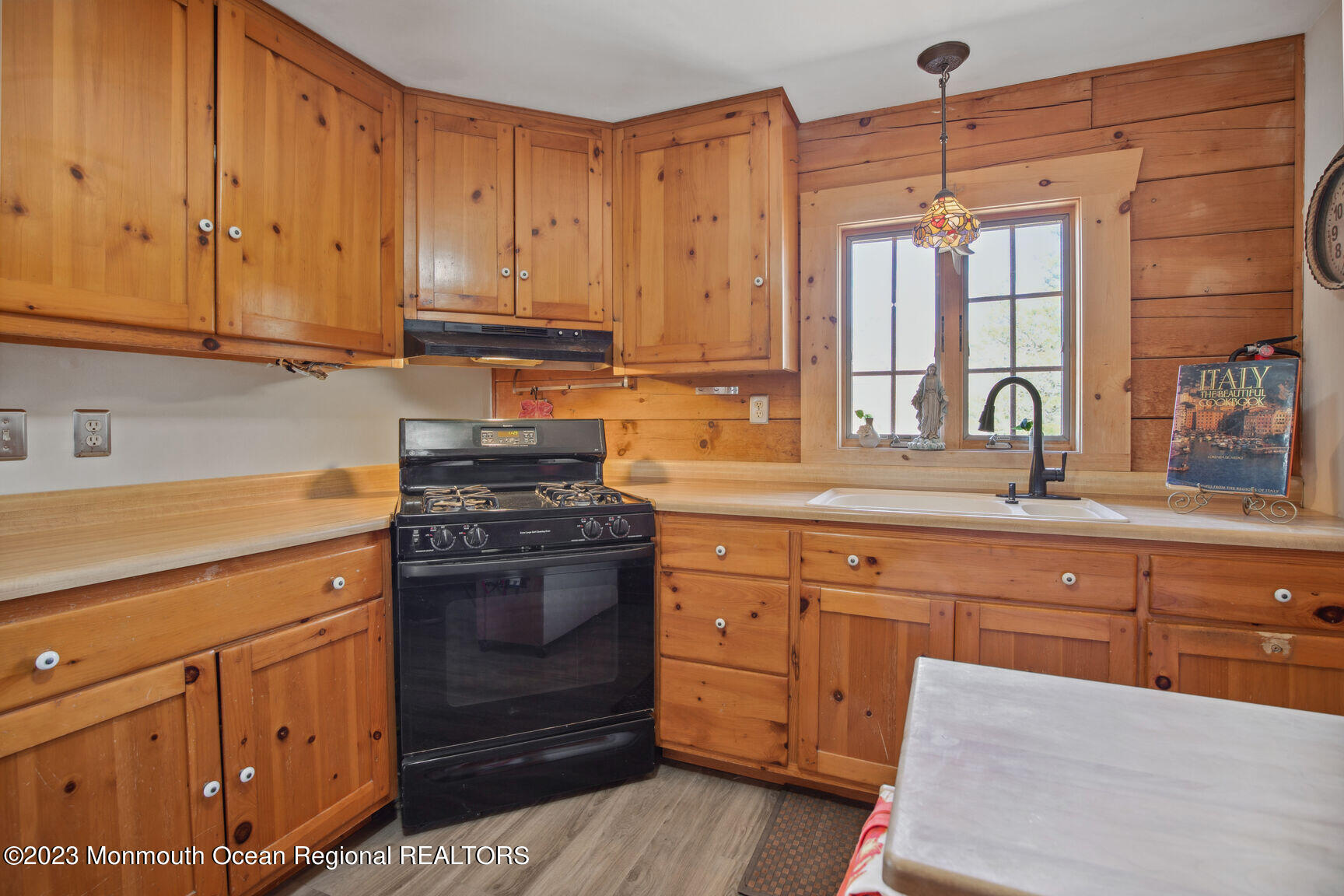 29 Gale Road Brick, NJ 08723 - Photo 13 of 44 0007-07Kitchen