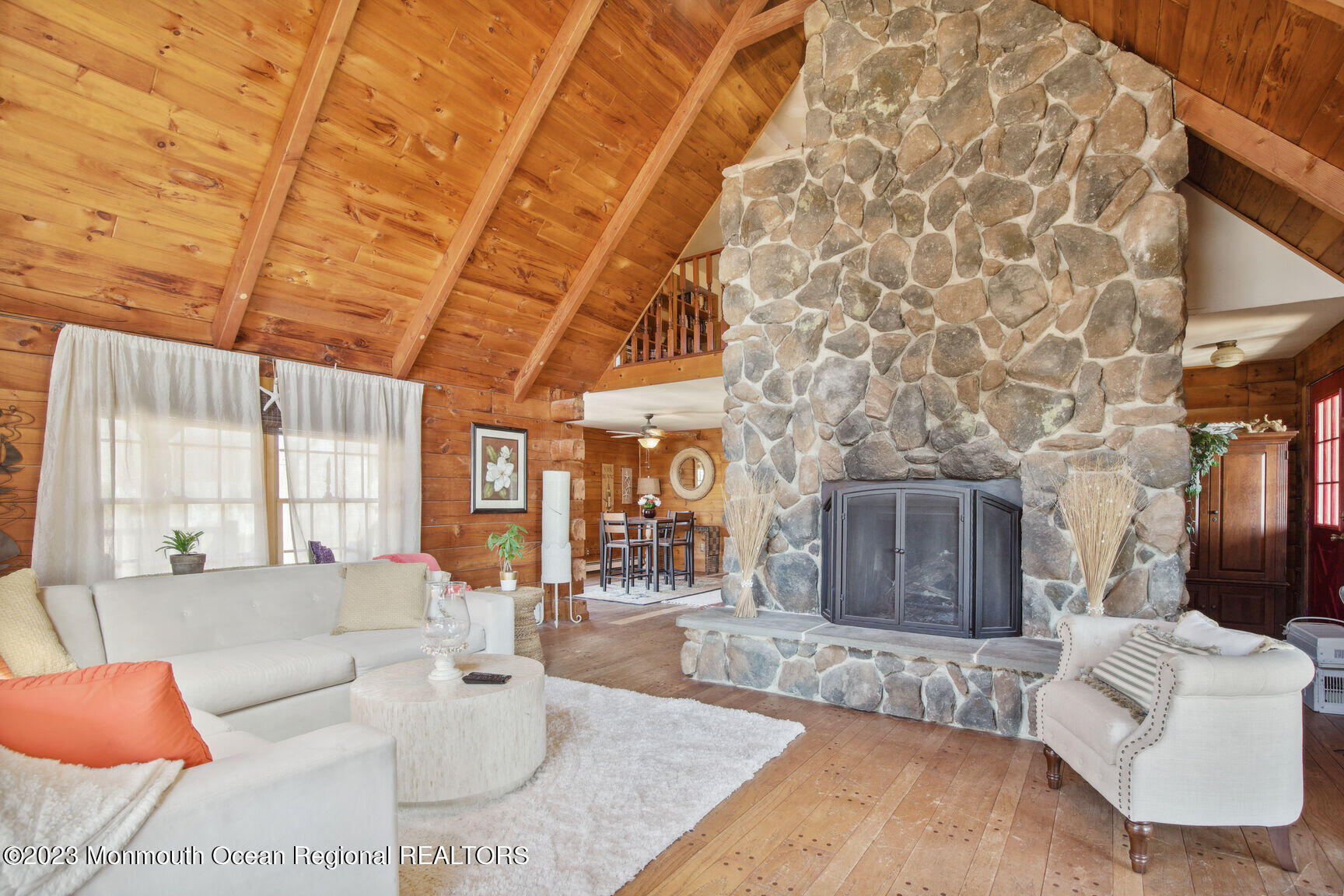 29 Gale Road Brick, NJ 08723 - Photo 7 of 44 0004-04Living Room
