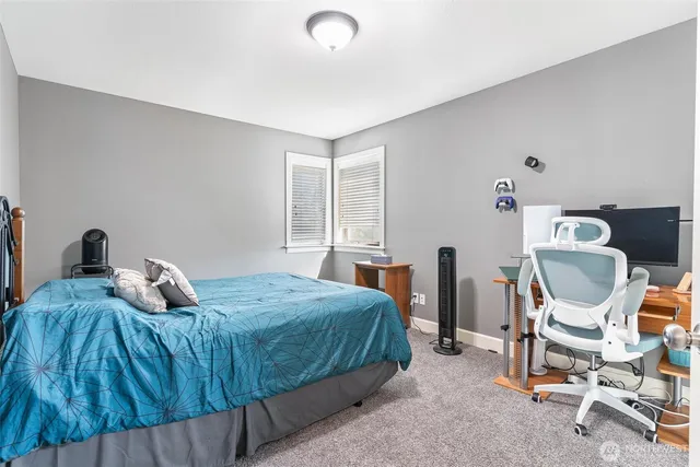 $1,409,950 | 6743 Southeast 2nd Street, Renton, WA 98059