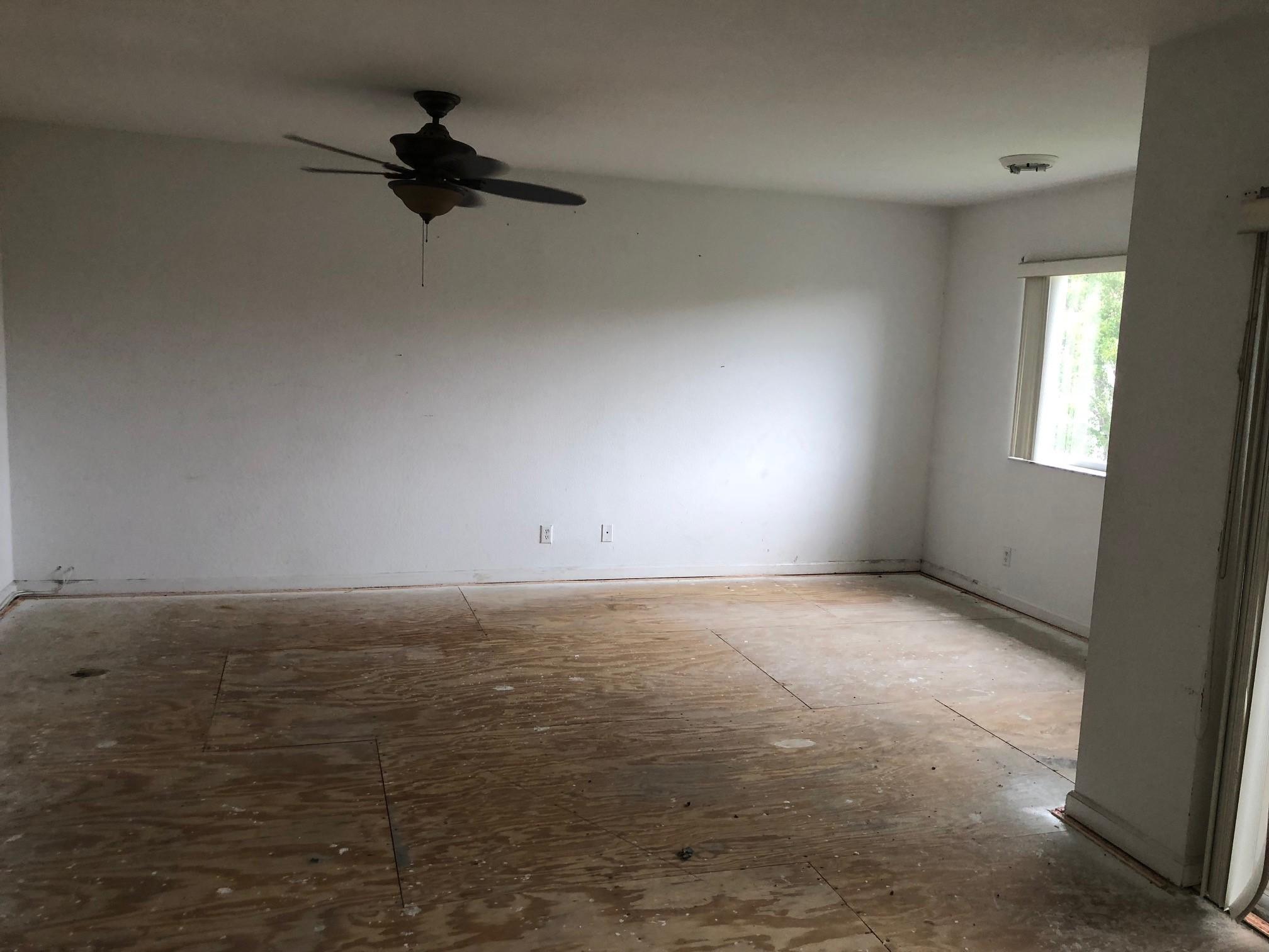 2010 Little Torch Street Riviera Beach, FL 33407 - Photo 12 of 32 12