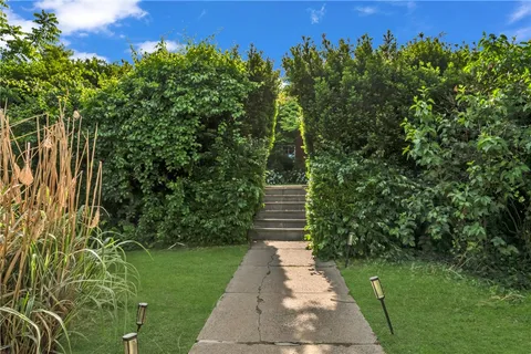 $369,000 | 160 Waterman Street, Unit 5, Providence, RI 02906