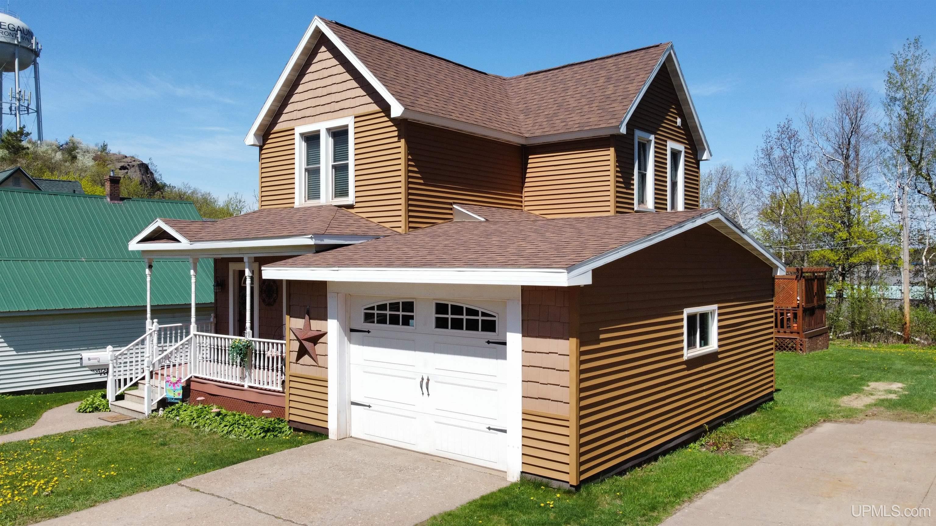 119 Ridge Street Negaunee, MI 49866 - Photo 2 of 51 Gallery Image 2