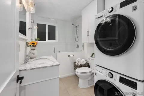 $1,500,000 | 8040 Girard Avenue, Unit 2, La Jolla, CA 92037