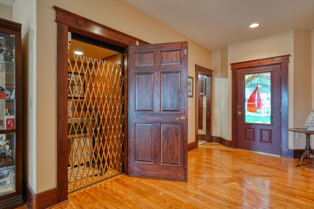 241 Coggins Shore Inman, SC 29349 - Photo 7 of 49 Gallery Image 7
