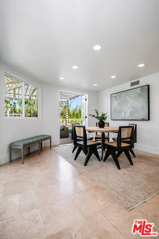 $4,350,000 | 24049 Chestnut Way, Calabasas, CA 91302