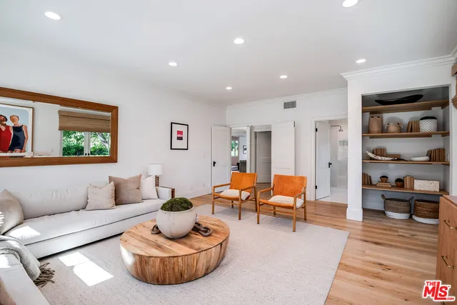 $4,350,000 | 24049 Chestnut Way, Calabasas, CA 91302