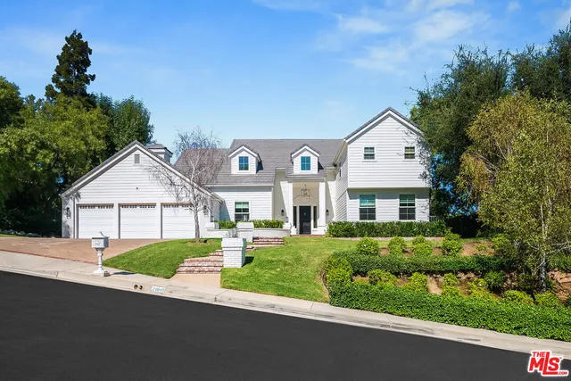 $4,350,000 | 24049 Chestnut Way, Calabasas, CA 91302