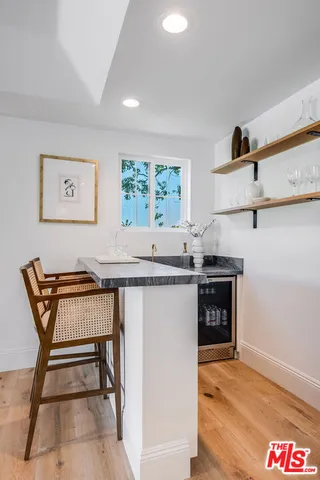 $4,350,000 | 24049 Chestnut Way, Calabasas, CA 91302