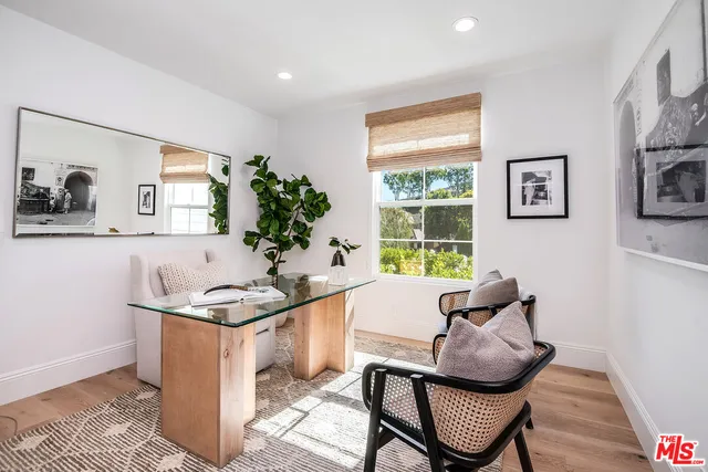 $4,350,000 | 24049 Chestnut Way, Calabasas, CA 91302