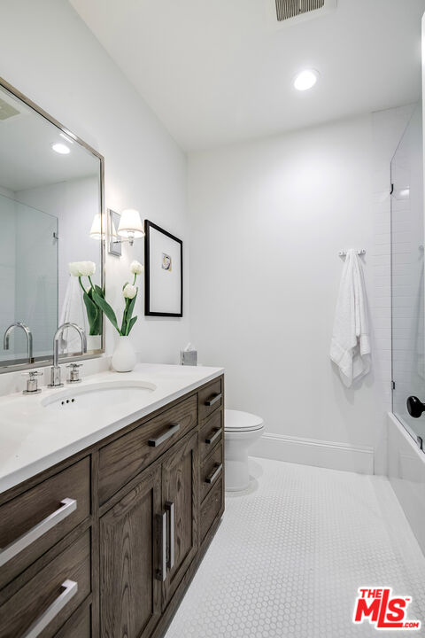 24049 Chestnut Way Calabasas, CA 91302 - Photo 41 of 53