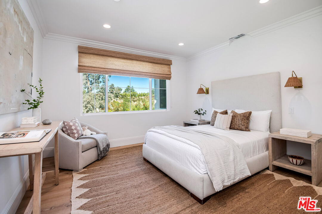 24049 Chestnut Way Calabasas, CA 91302 - Photo 42 of 53