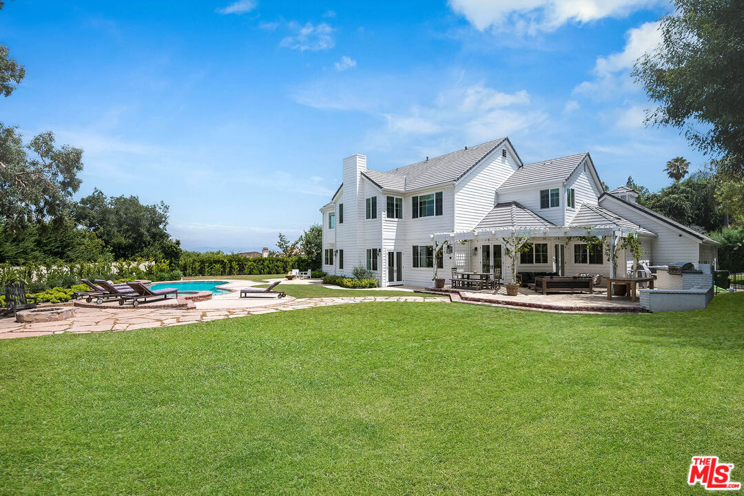 24049 Chestnut Way Calabasas, CA 91302 - Photo 45 of 53