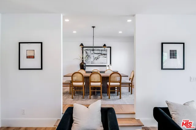 $4,350,000 | 24049 Chestnut Way, Calabasas, CA 91302