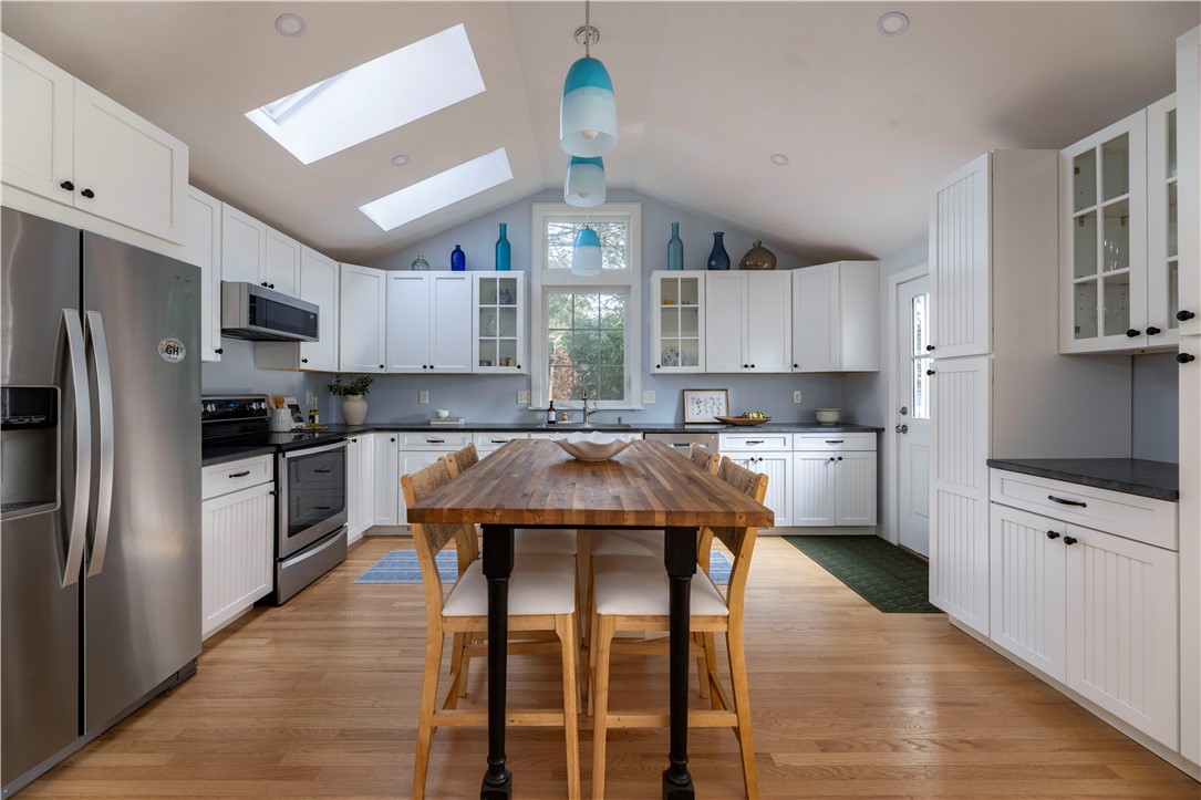 26 Wild Goose Road South Kingstown, RI 02879 - Photo 18 of 48 Gallery Image 18