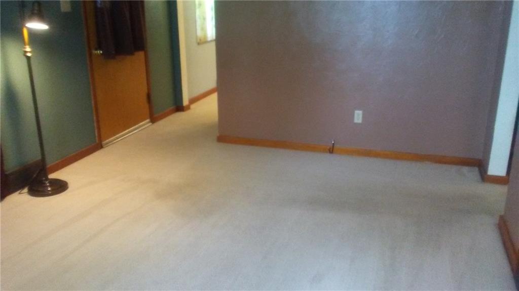 1174 Claridge-Elliott Road Jeannette, PA 15644 - Photo 11 of 24 Gallery Image 11