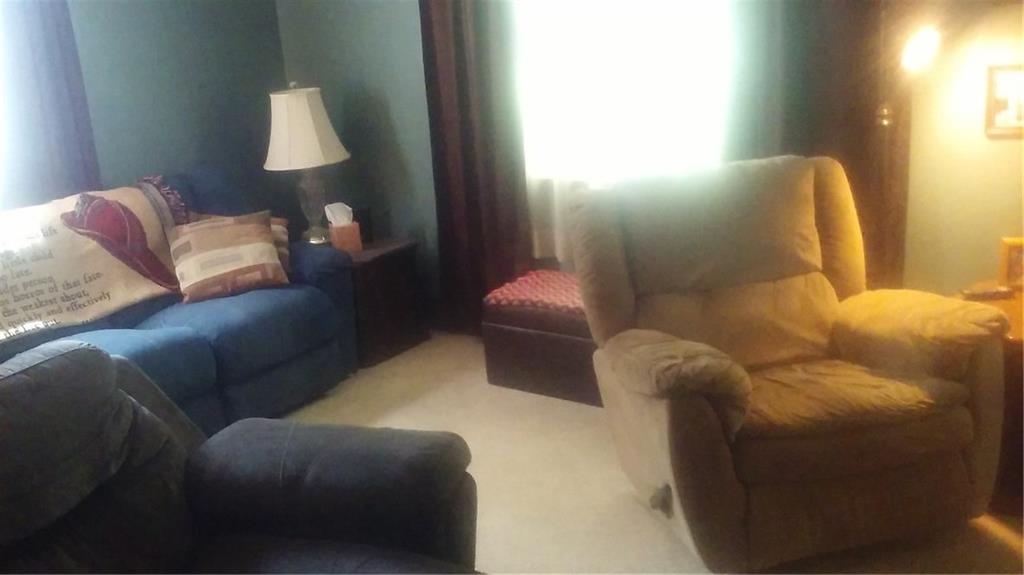 1174 Claridge-Elliott Road Jeannette, PA 15644 - Photo 15 of 24 Gallery Image 15