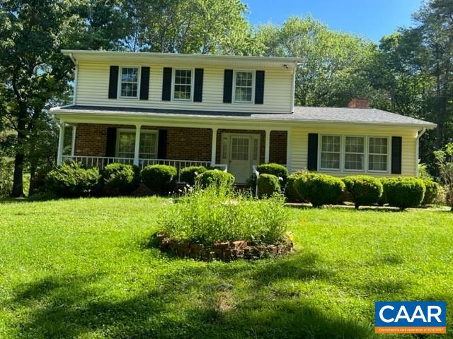 4652 Richmond Road Keswick, VA 22947 - Photo 3 of 17 Gallery Image 3