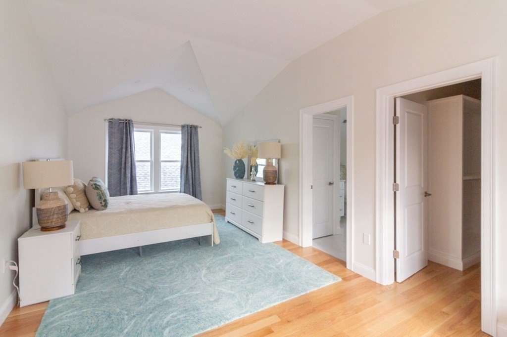 36 Murray Hill Road Boston, MA 02131 - Photo 17 of 30 Gallery Image 17