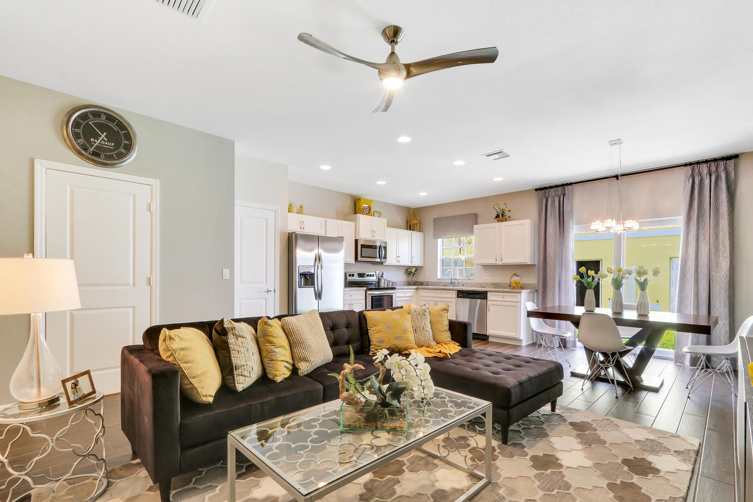 1007 Northwest 40th Terrace Lauderhill, FL 33313 - Photo 4 of 33 1109 NW 40th Ave Anchor 1446-large-005-