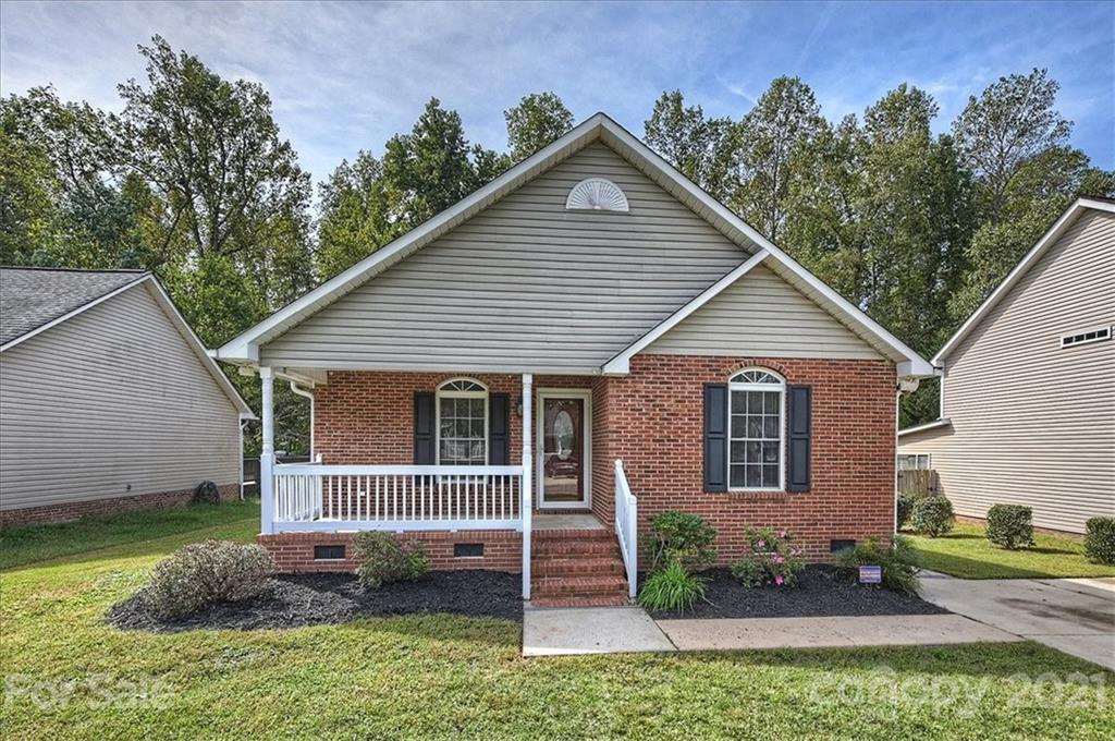 142 Pheasant Ridge Circle York, SC 29745 - Photo 1 of 38 Gallery Image 1