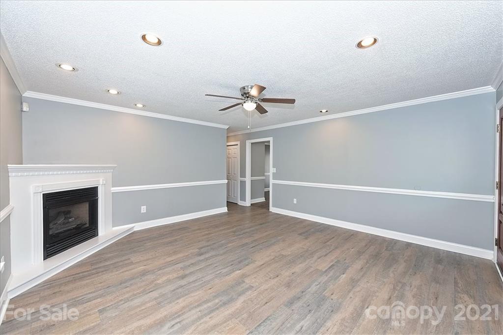 142 Pheasant Ridge Circle York, SC 29745 - Photo 6 of 38 Gallery Image 6