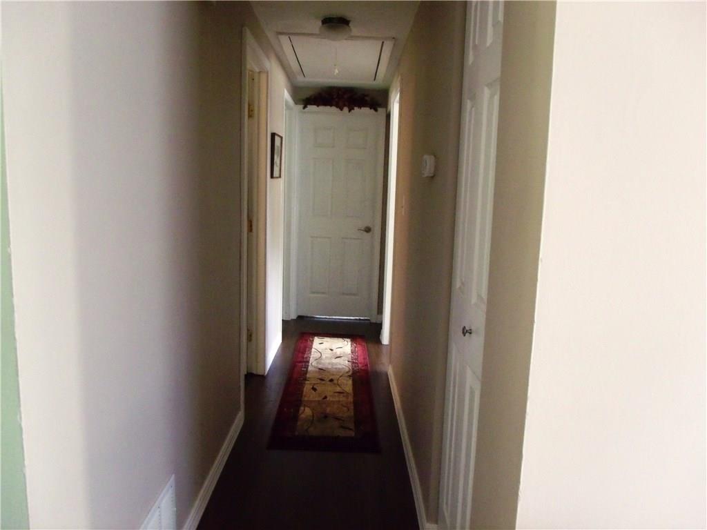 483 Tivoli Road Pittsburgh, PA 15239 - Photo 8 of 24 Gallery Image 8