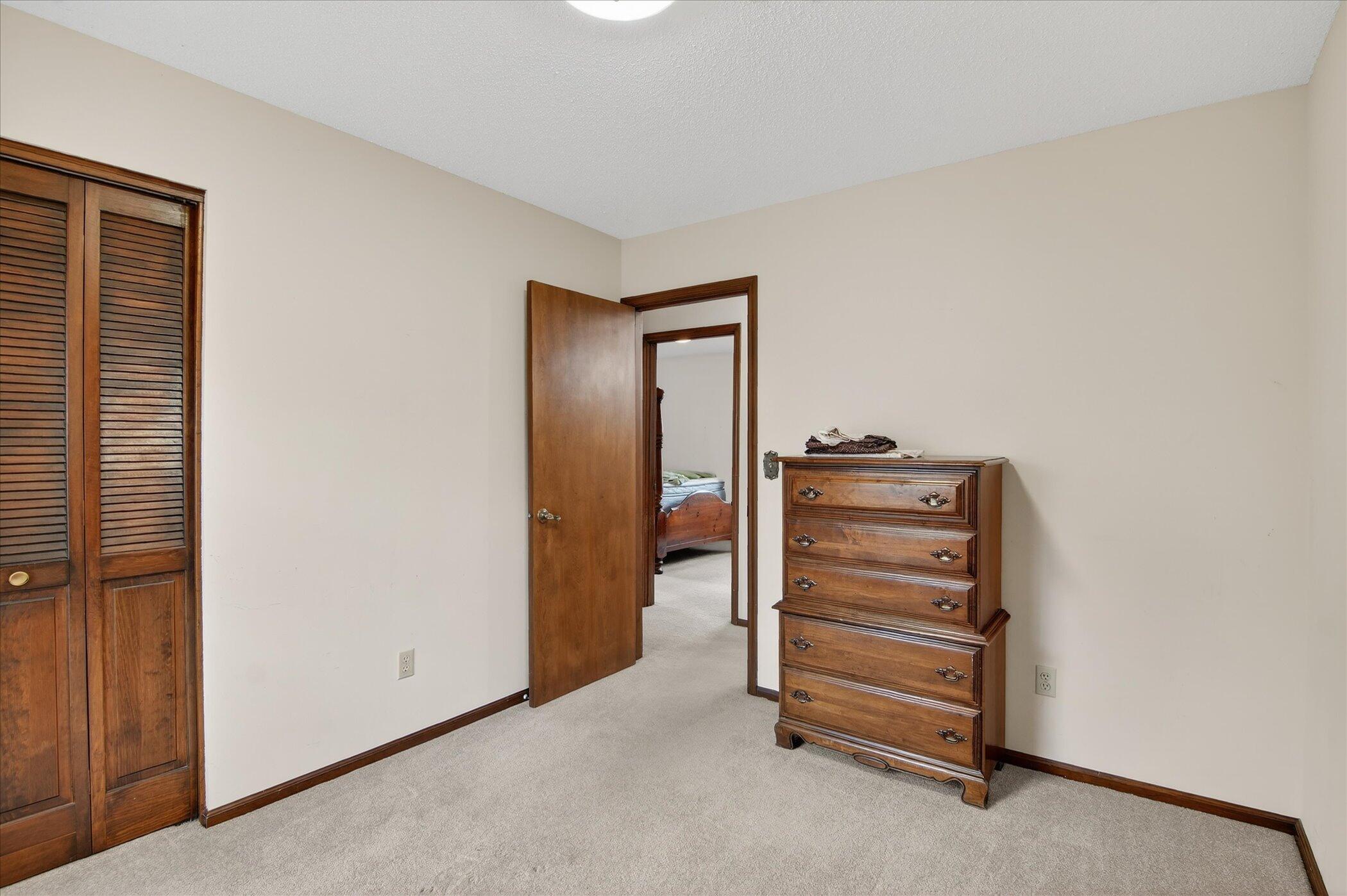 8625 Abbey Road Jackson, MI 49201 - Photo 26 of 69 26-8625-Abbey-Rd-WindowStill-Photography