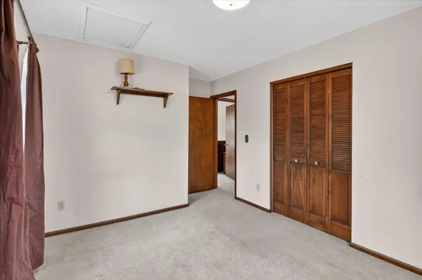 $349,900 | 8625 Abbey Road, Jackson, MI 49201