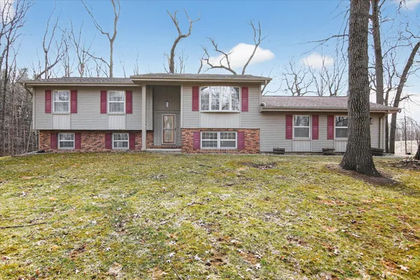 $349,900 | 8625 Abbey Road, Jackson, MI 49201