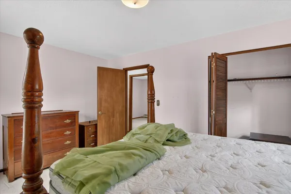 $349,900 | 8625 Abbey Road, Jackson, MI 49201