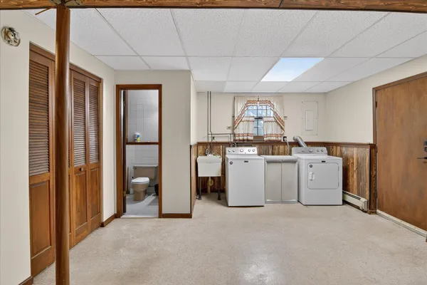 $349,900 | 8625 Abbey Road, Jackson, MI 49201