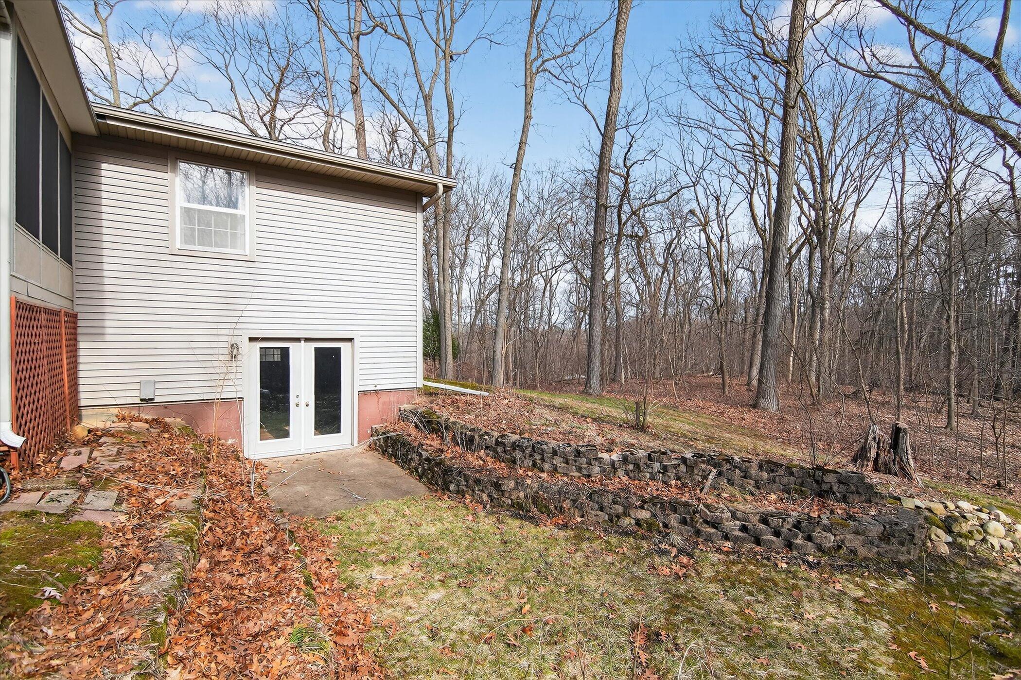 8625 Abbey Road Jackson, MI 49201 - Photo 46 of 69 46-8625-Abbey-Rd-WindowStill-Photography