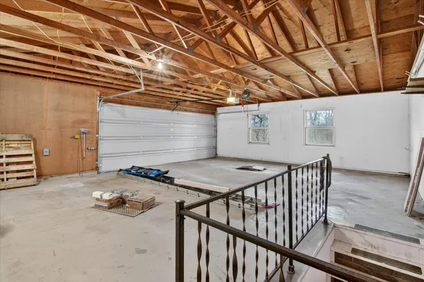 $349,900 | 8625 Abbey Road, Jackson, MI 49201