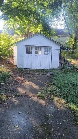 $319,900 | 1779 Frank Street, Maplewood, MN 55109