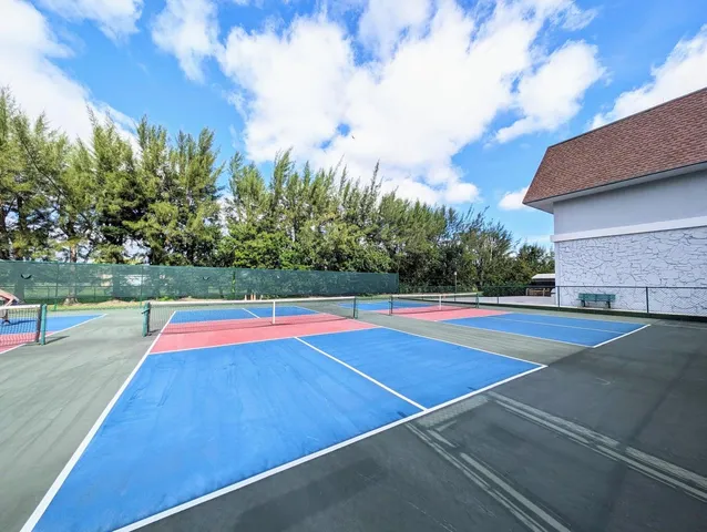 $1,700 | 7515 South Oriole Boulevard, Unit 203, Delray Beach, FL 33446