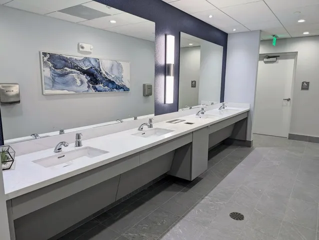 $1,700 | 7515 South Oriole Boulevard, Unit 203, Delray Beach, FL 33446