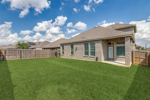 $369,900 | 11237 Blaze Street, Aubrey, TX 76227