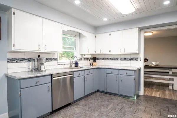 $240,000 | 6603 North Toronado Court, Peoria, IL 61614