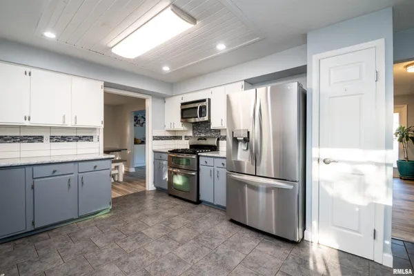 $240,000 | 6603 North Toronado Court, Peoria, IL 61614