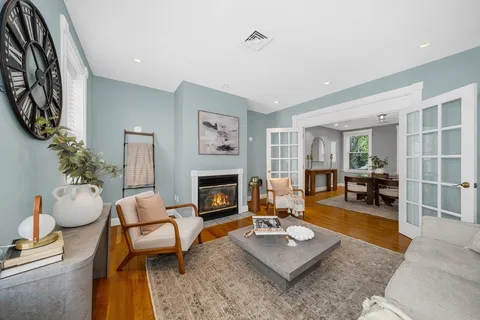 $749,000 | 93 Baldwin Street, Unit 1, Boston, MA 02129