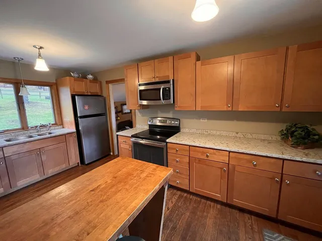 $595,000 | 239 Ski Valley Road, Waitsfield, VT 05673