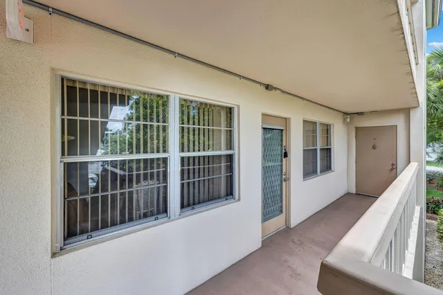$120,000 | 1902 Bermuda Circle, Unit L2, Coconut Creek, FL 33066