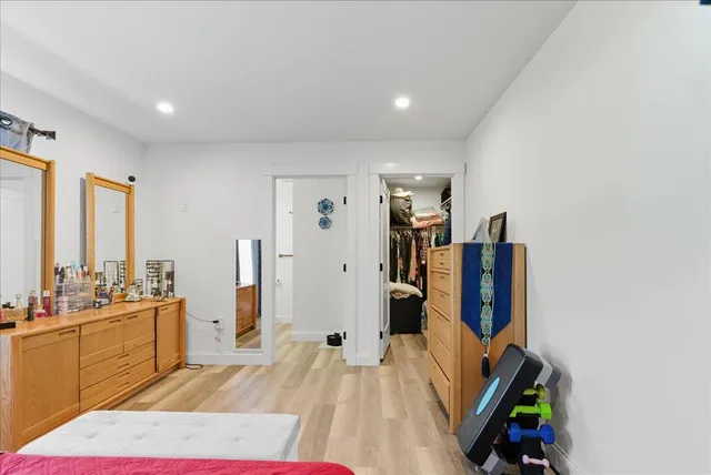 $370,000 | 32 Selden Lane, Oakland, ME 04963