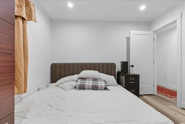 $370,000 | 32 Selden Lane, Oakland, ME 04963