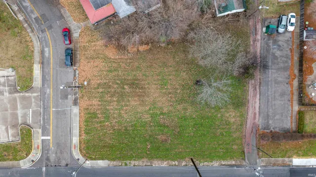 $69,900 | 322 East Cherry Street, Evansville, IN 47713