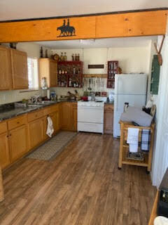 6240 North Fork County Road Duck Creek Village, UT 84762 - Photo 10 of 37 Nicholas l