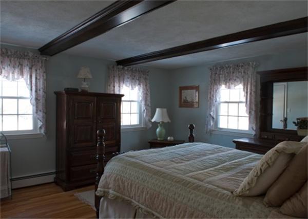 19 Spring Street Danvers, MA 01923 - Photo 16 of 25 Gallery Image 16