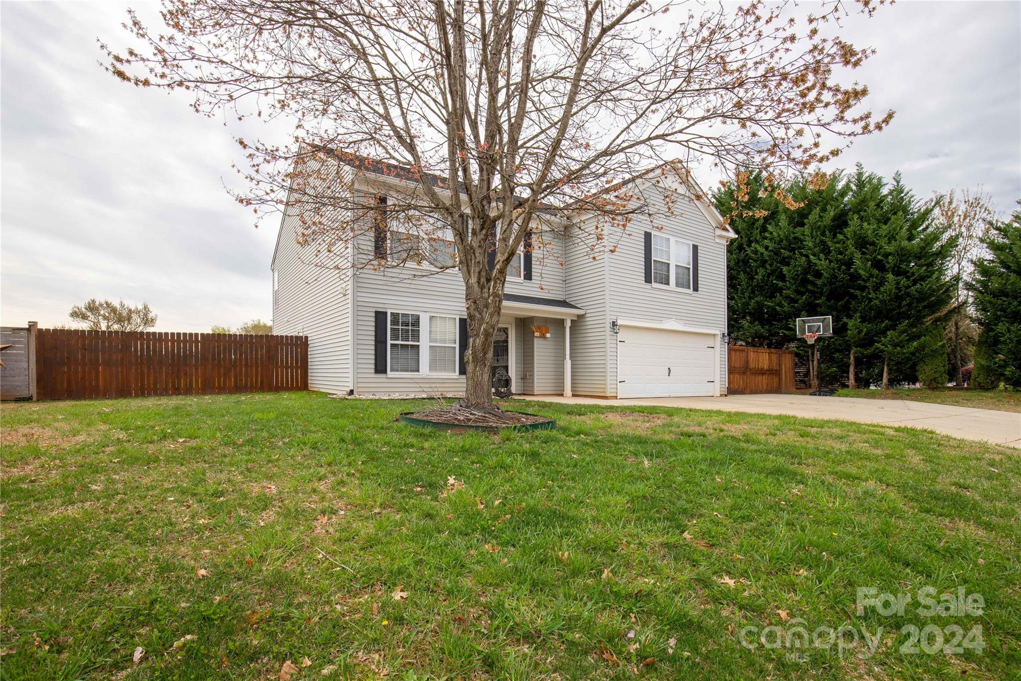 904 Poplar Forest Ridge Clover, SC 29710 - Photo 3 of 37 Gallery Image 3
