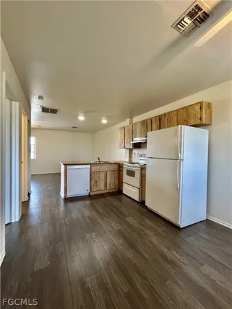 $1,075 | 1606 Andalusia Boulevard, Cape Coral, FL 33909